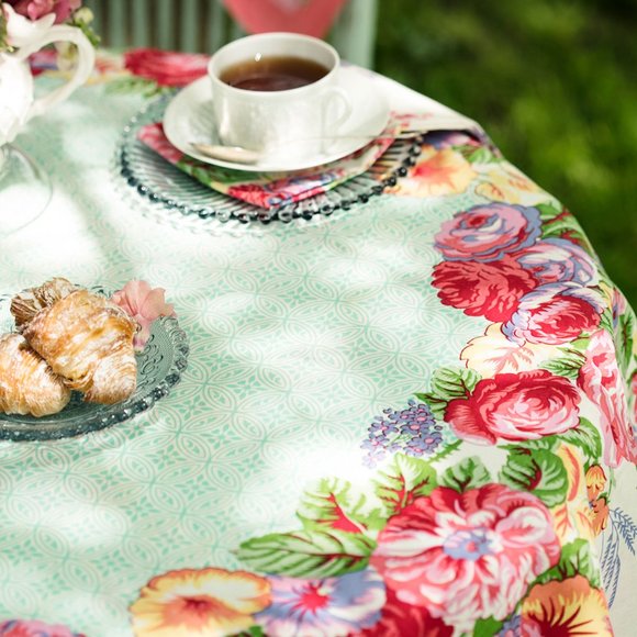 April Cornell Tablecloth Marion 36×36 - Picture 2 of 4
